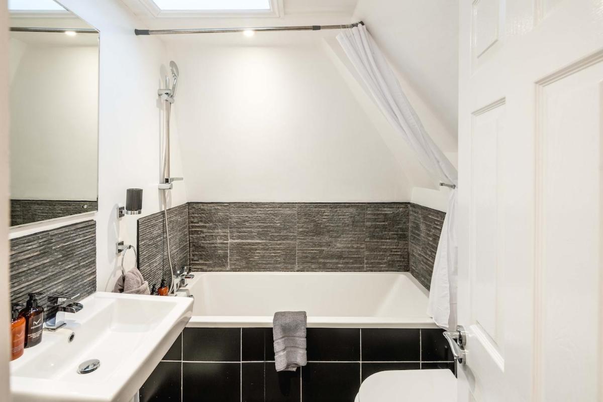 -air Con- 3bd Mews House - Kensington Palace! * Londres