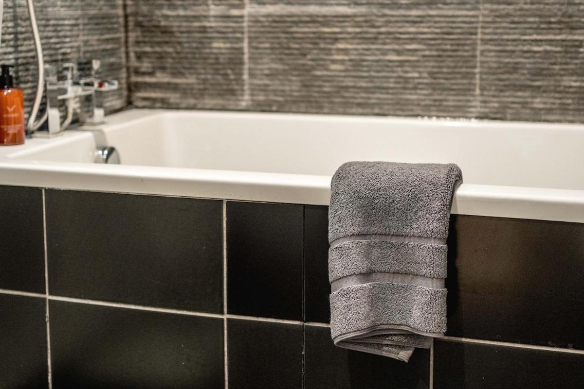 Villa -air Con- 3bd Mews House - Kensington Palace! Londres